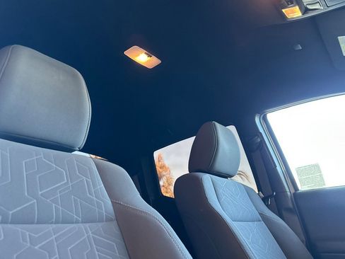 Used 2019 Toyota Tacoma TRD Sport w/ Exterior Package RWD image 16