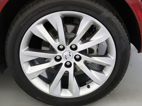 Certified 2023 Buick Envision Avenir AWD/4WD image 21