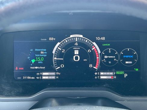 Used 2022 Toyota Tundra Platinum w/ Advanced Package AWD/4WD image 46