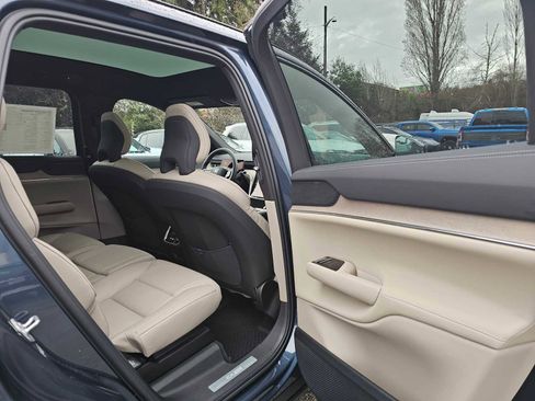 New 2026 Volvo EX90 Ultra image 14