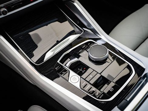 New 2026 BMW X6 xDrive40i image 31