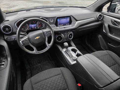Used 2021 Chevrolet Blazer LT image 4