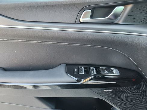 New 2026 Kia K5 GT-Line image 17