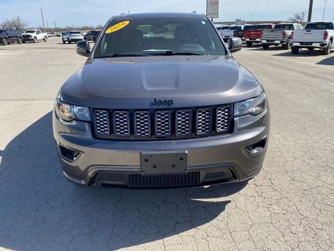 Used 2020 Jeep Grand Cherokee Altitude image 9