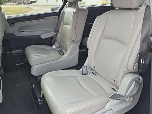 Used 2018 Honda Odyssey Touring image 5
