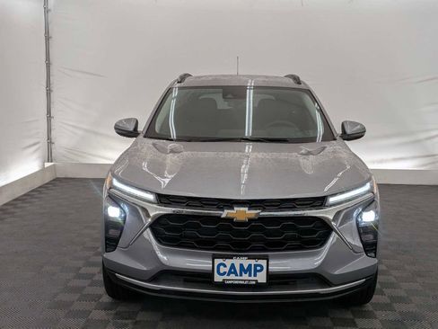 New 2026 Chevrolet Trax LT w/ Driver Confidence Package image 9