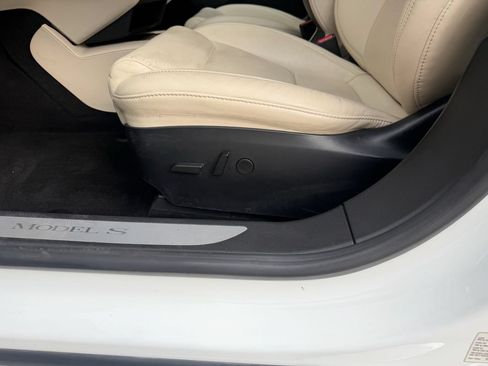 Used 2021 Tesla Model S Long Range Plus AWD/4WD image 28