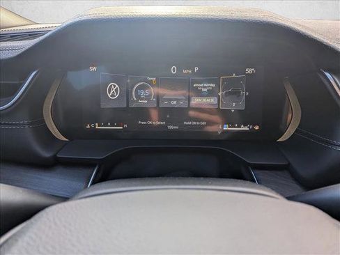 New 2025 Jeep Grand Cherokee L Limited image 11