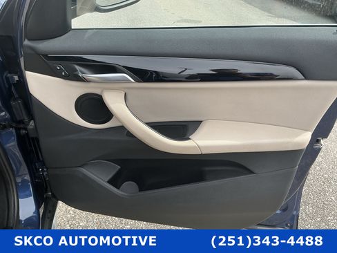 Used 2022 BMW X1 sDrive28i w/ Convenience Package FWD image 12