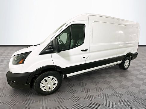 New 2026 Ford Transit 250 148 Medium Roof w/ Exterior Upgrade Package image 22