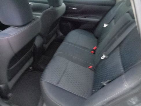 Used 2016 Nissan Altima 2.5 S w/ Power Driver Seat Package image 12