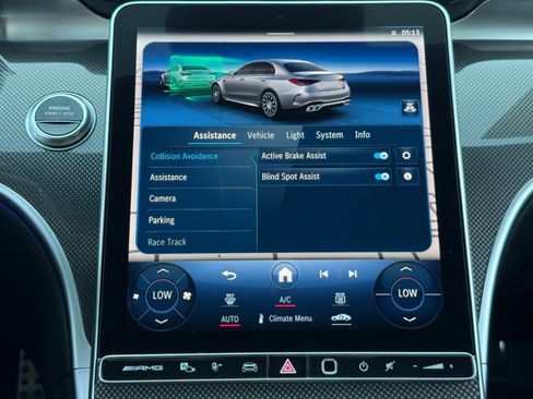 Used 2024 Mercedes-Benz C 63 AMG S image 34