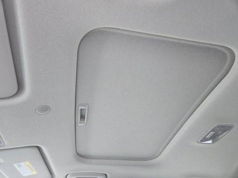 New 2026 Hyundai Venue SEL image 18