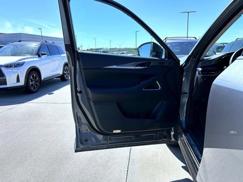 Used 2026 INFINITI QX60 Luxe w/ Cargo Package AWD/4WD image 9