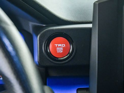 Used 2024 Toyota Tacoma TRD Sport RWD image 27