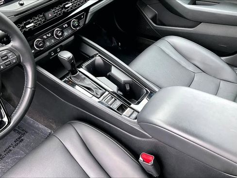 Used 2023 Honda Accord EX-L image 15