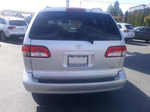 Used 2003 Toyota Sienna LE image 11