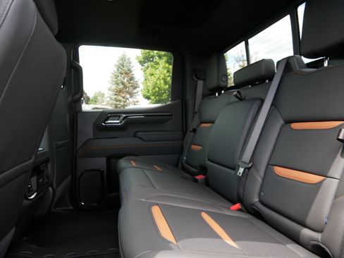 New 2026 GMC Sierra 1500 AT4 w/ Technology Package AWD/4WD image 5