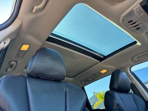 Used 2019 Subaru Ascent Limited image 10