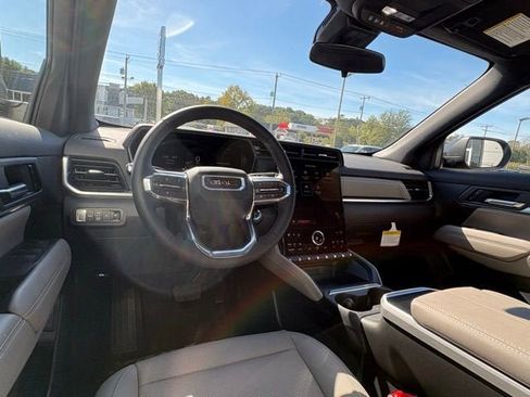 New 2026 GMC Terrain Elevation w/ Elevation Premium Package image 21