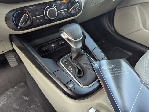 New 2025 Kia Soul LX image 11