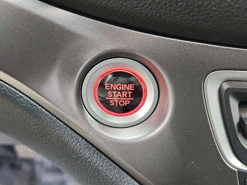 Certified 2022 Honda Pilot Special Edition image 23