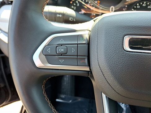 Used 2022 Jeep Compass Limited AWD/4WD image 17