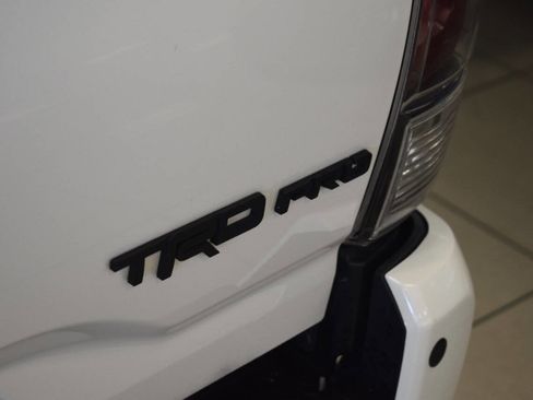 Used 2017 Toyota Tacoma TRD Pro image 54