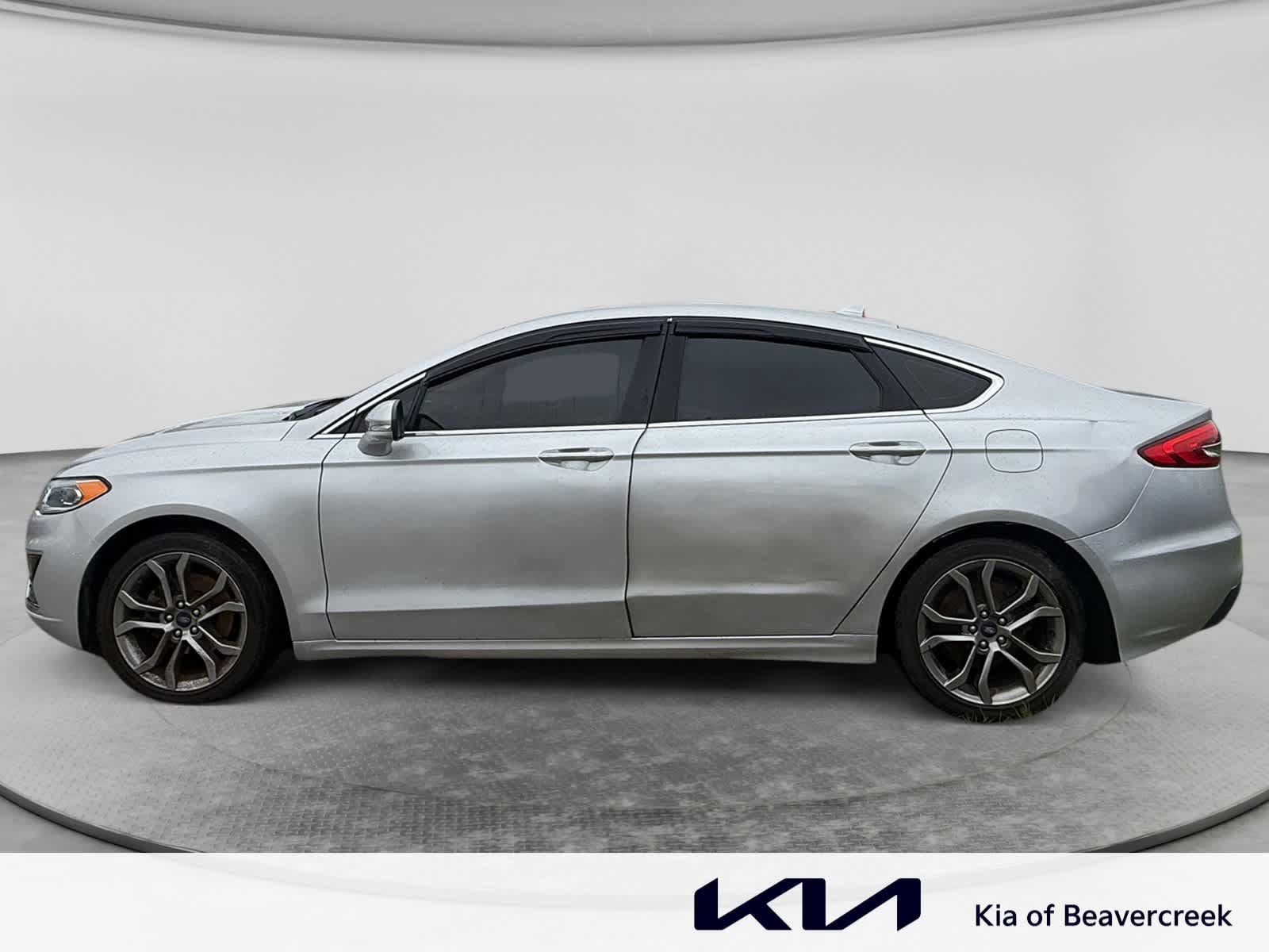 Used 2019 Ford Fusion SEL FWD image 8
