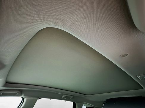 Used 2024 Acura MDX SH-AWD w/ Technology Package image 27