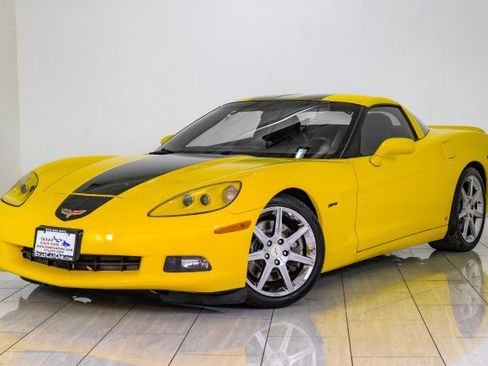 Used 2008 Chevrolet Corvette Coupe image 4