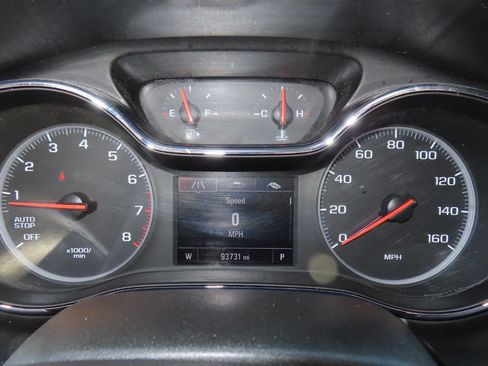 Used 2019 Chevrolet Cruze LT w/ RS Package FWD image 47