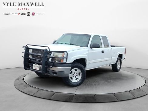Used 2005 Chevrolet Silverado 1500 LS w/ Light Duty Power Package image 1