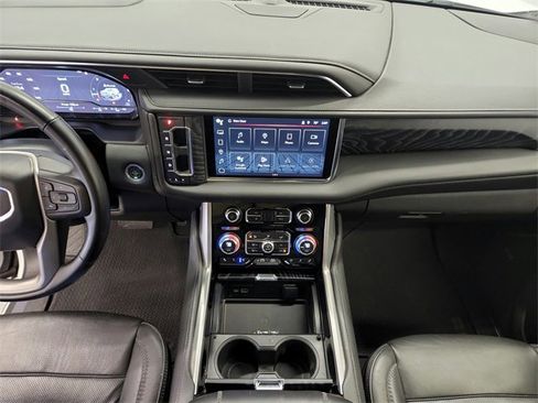 Used 2023 GMC Yukon Denali w/ Max Trailering Package image 30