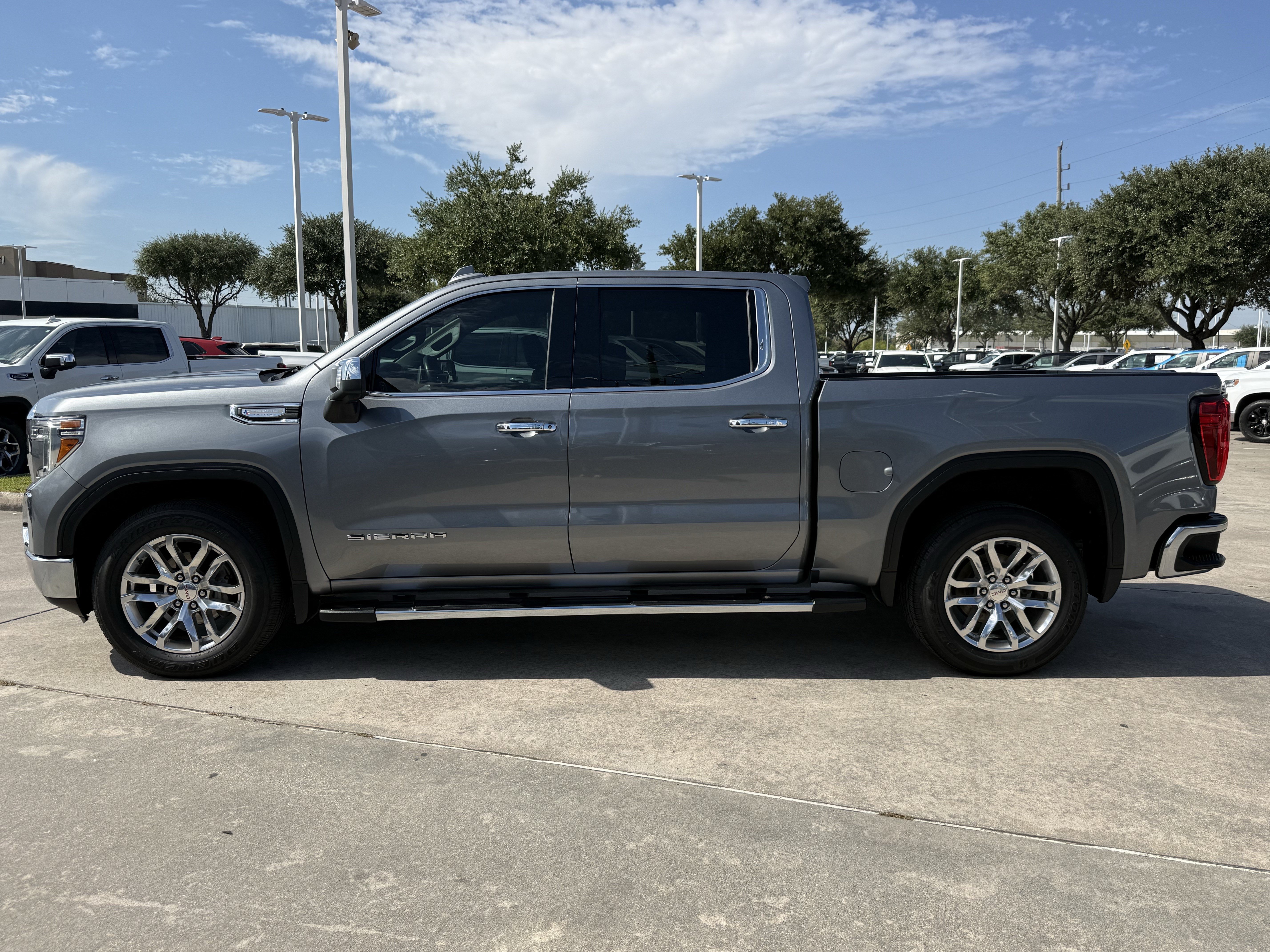 Used 2021 GMC Sierra 1500 SLT RWD image 8
