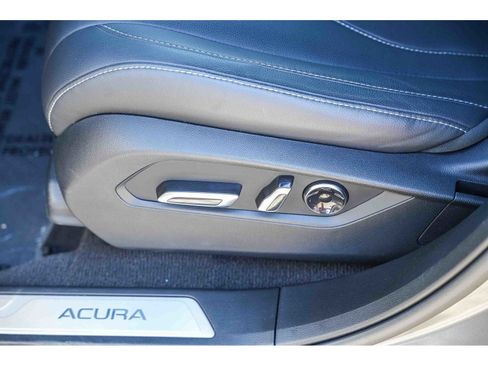 Used 2025 Acura RDX SH-AWD image 20