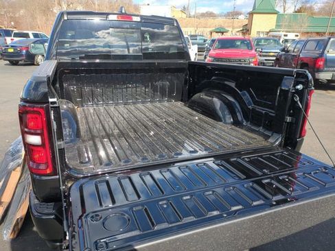 New 2026 RAM 1500 Laramie AWD/4WD image 28