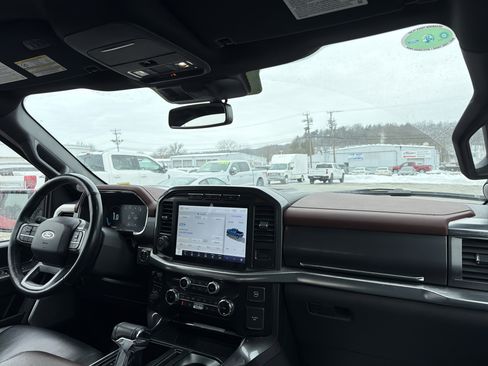 Used 2023 Ford F150 Lariat w/ Equipment Group 502A High image 16