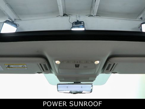 Used 2023 INFINITI QX80 Premium Select w/ All-Season Package AWD/4WD image 22