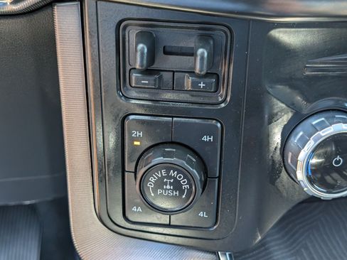 Used 2023 Ford F150 Platinum w/ Equipment Group 701A High AWD/4WD image 28