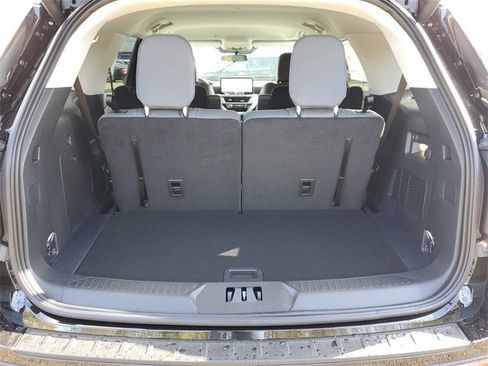 New 2026 Ford Explorer Active image 8