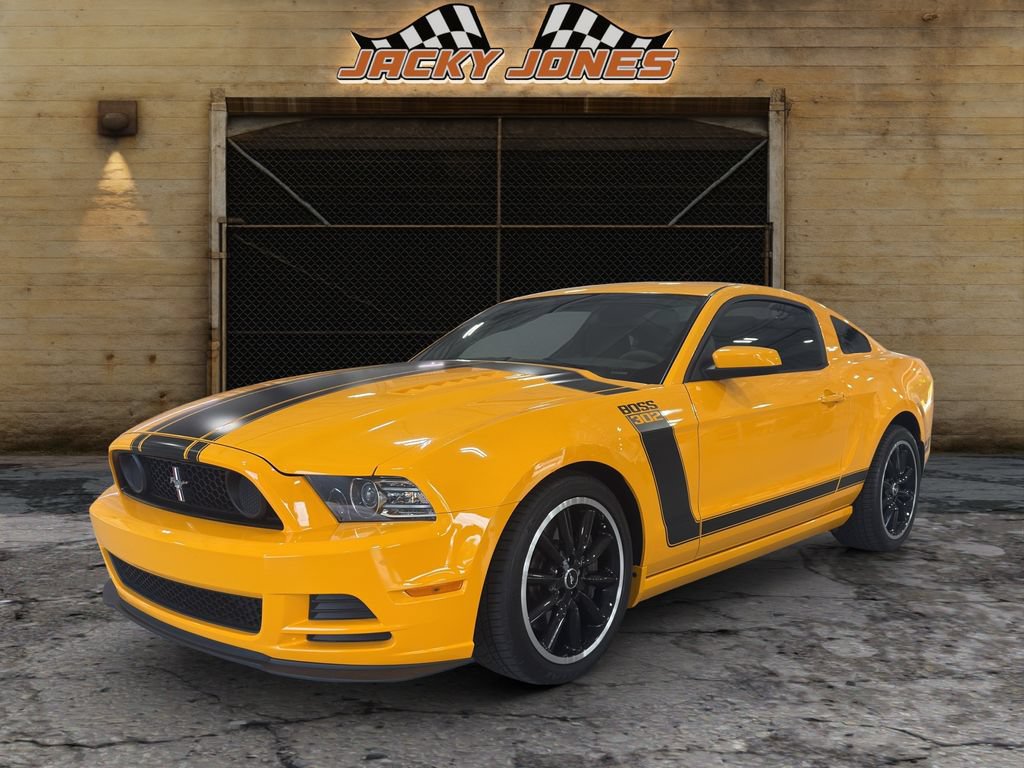 Used 2013 Ford Mustang Boss 302 RWD image 2