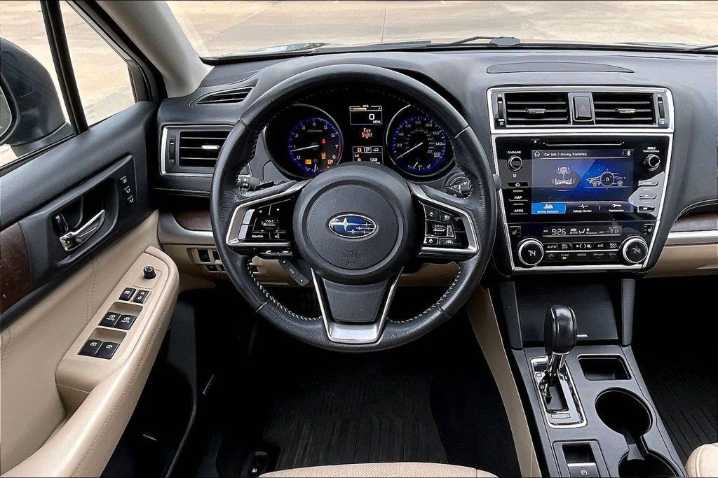 Used 2018 Subaru Outback 3.6R Limited AWD/4WD image 5