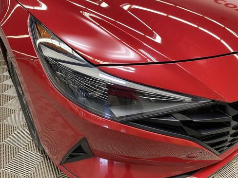 Used 2023 Hyundai Elantra SEL image 3