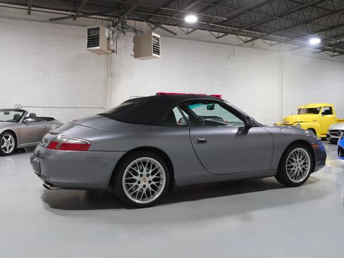 Used 2002 Porsche 911 Cabriolet image 23