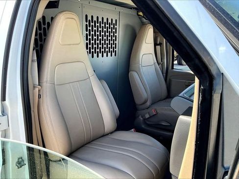 New 2026 Chevrolet Express 2500 image 24
