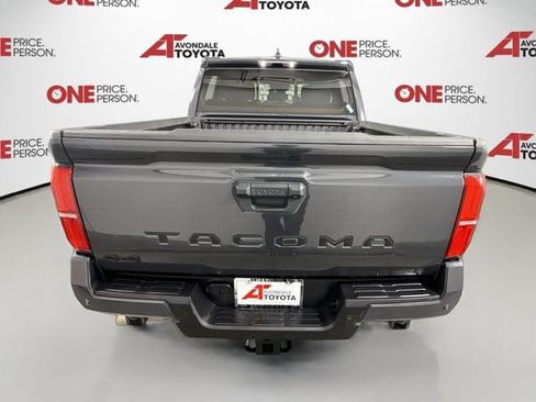 Certified 2024 Toyota Tacoma TRD Off-Road w/ TRD Off Road Upgrade Package AWD/4WD image 7