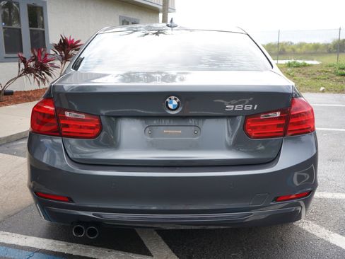 Used 2015 BMW 328i Sedan w/ Premium Package image 5