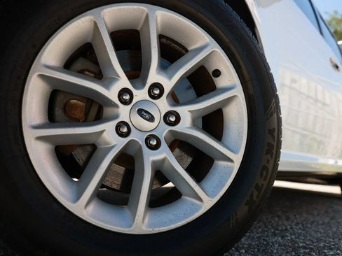 Used 2014 Ford Flex SE FWD image 26