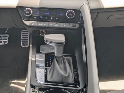 New 2026 Hyundai Elantra SEL Sport Premium FWD image 21